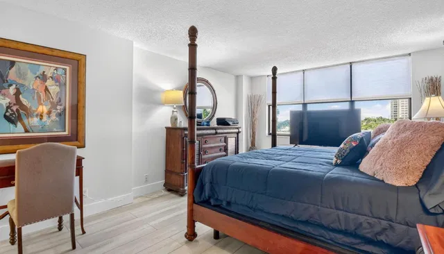 Singer Island Unit 405 photo 22