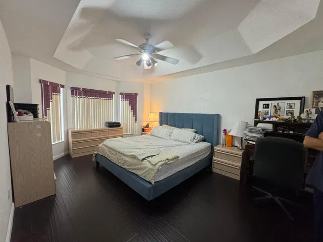 Residence photo 8