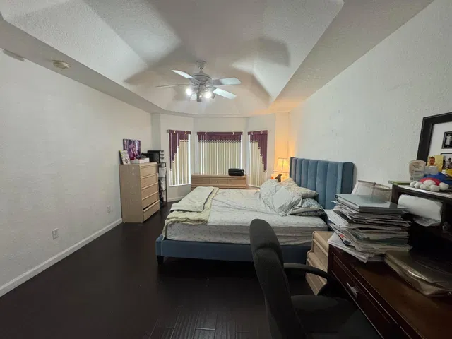 Residence photo 14