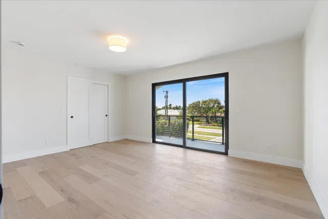 Residence photo 36