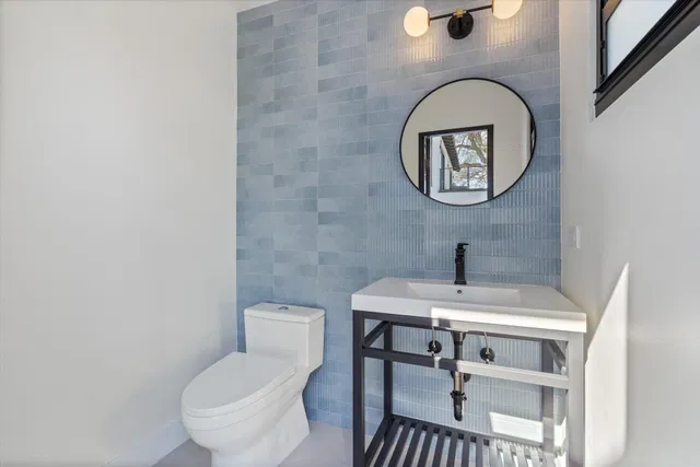 Residence photo 38