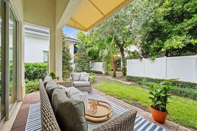 Residences at Midtown Palm Beach Gardens Residence photo 16