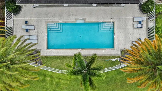 Residences at Midtown Palm Beach Gardens Residence photo 35