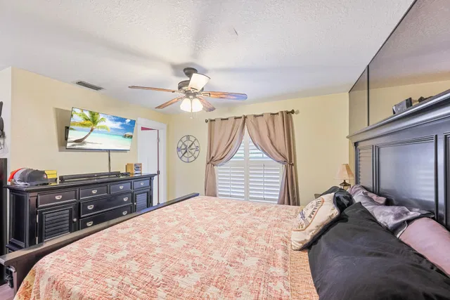 Residence photo 21