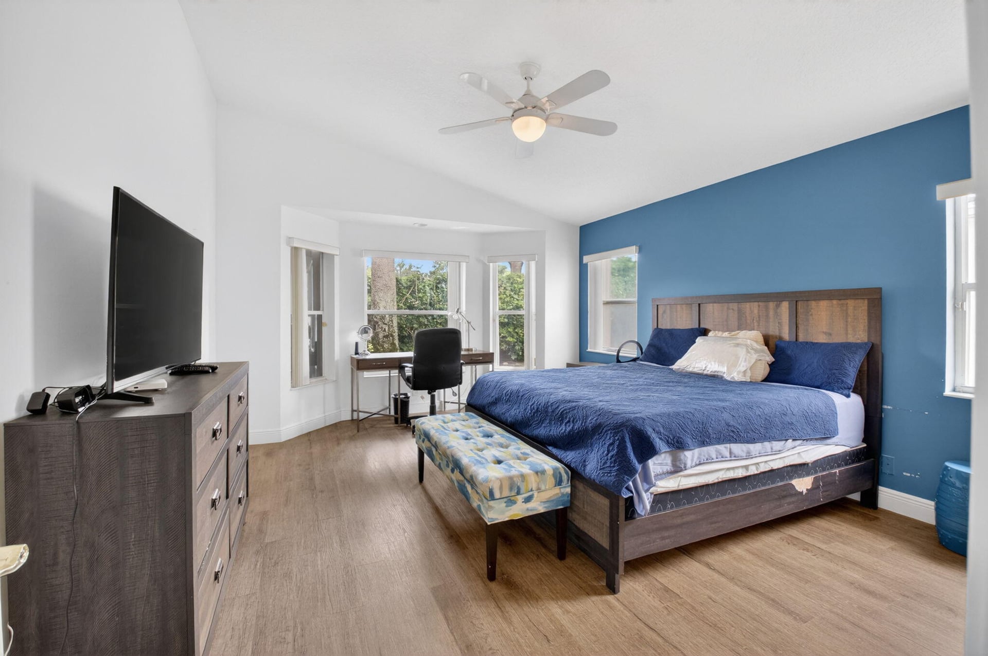Residence photo 18