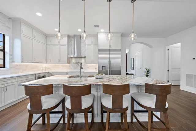Palm Beach Shores Residence photo 9