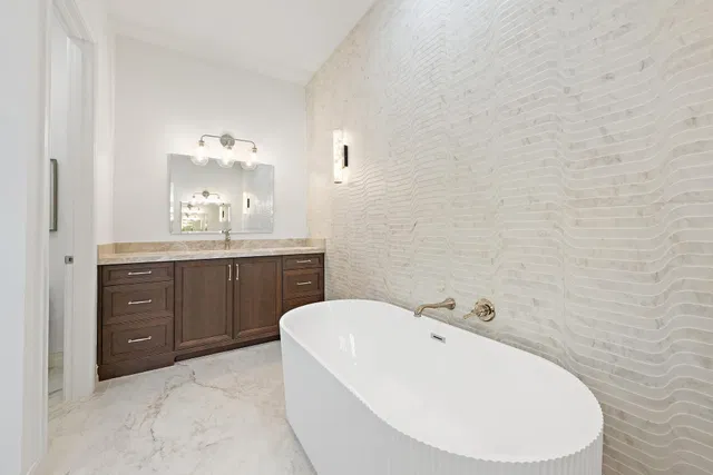Palm Beach Shores Residence photo 18