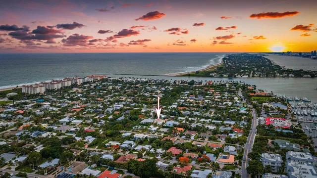 Palm Beach Shores Residence photo 29