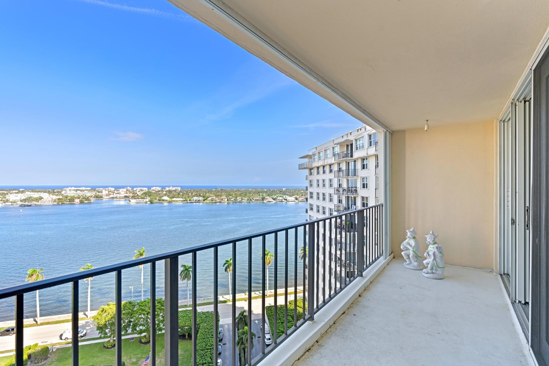 1801 S Flagler Unit 1708 photo 13