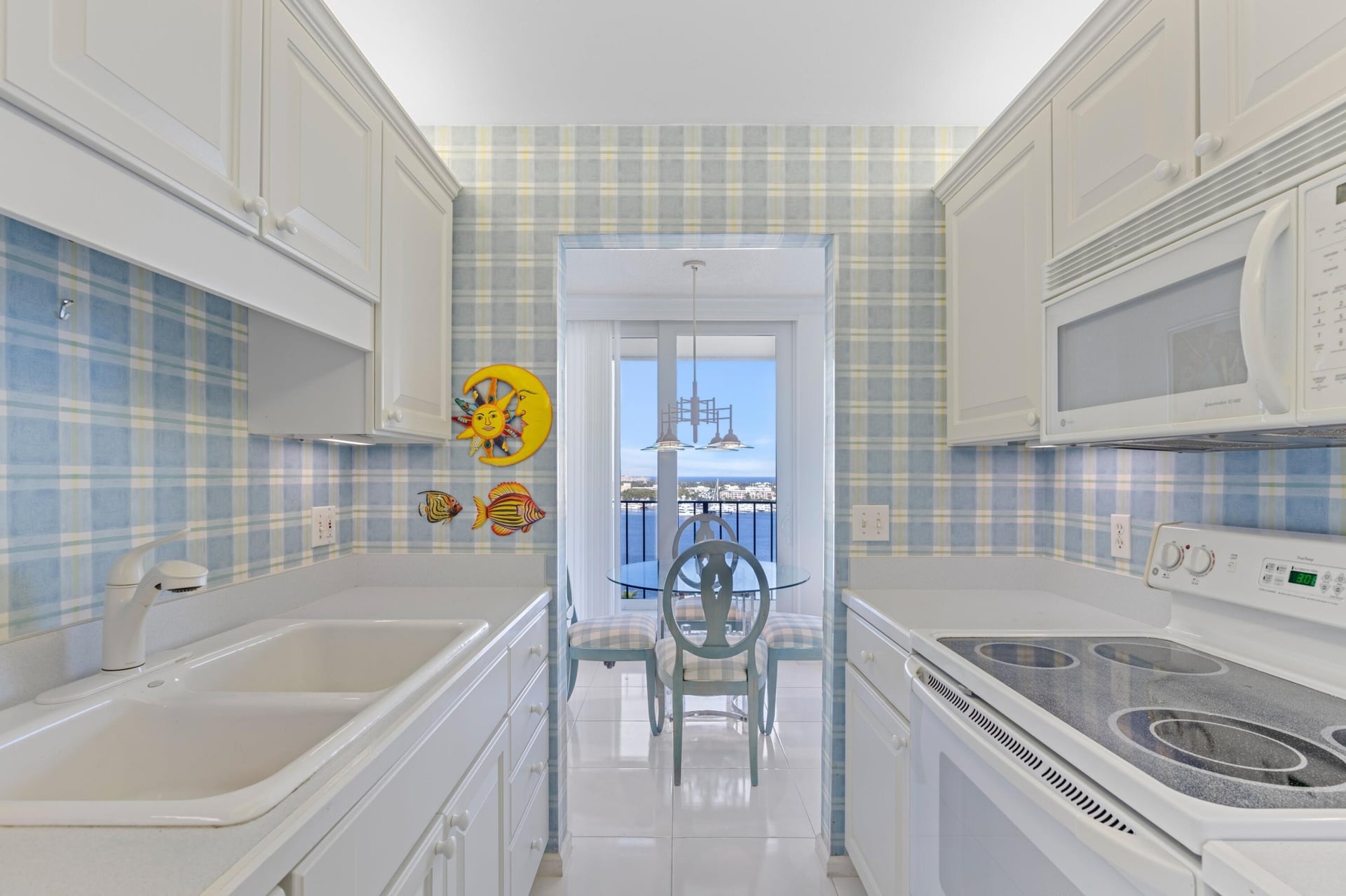 1801 S Flagler Unit 1708 photo 17