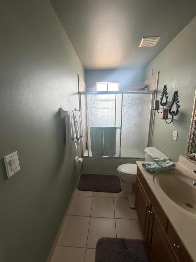 Residence photo 12