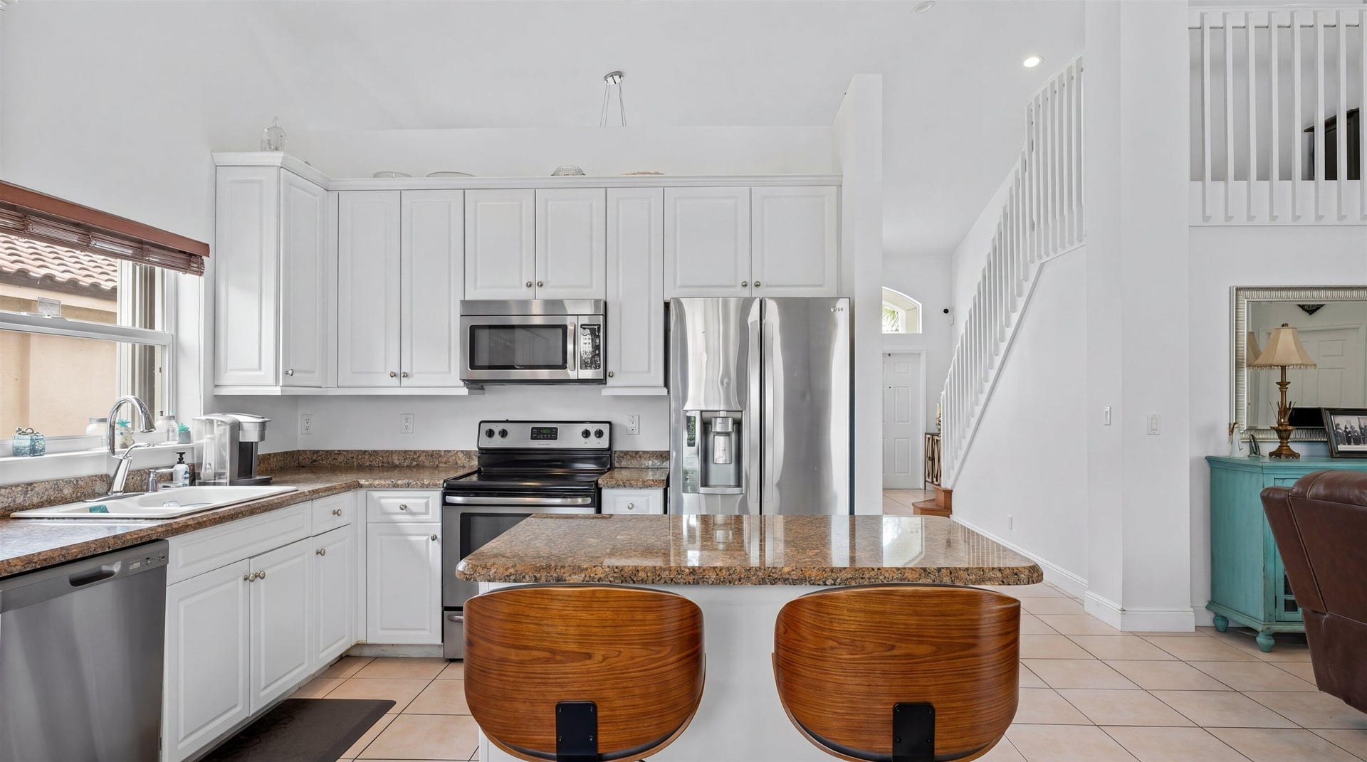  Residence photo 11