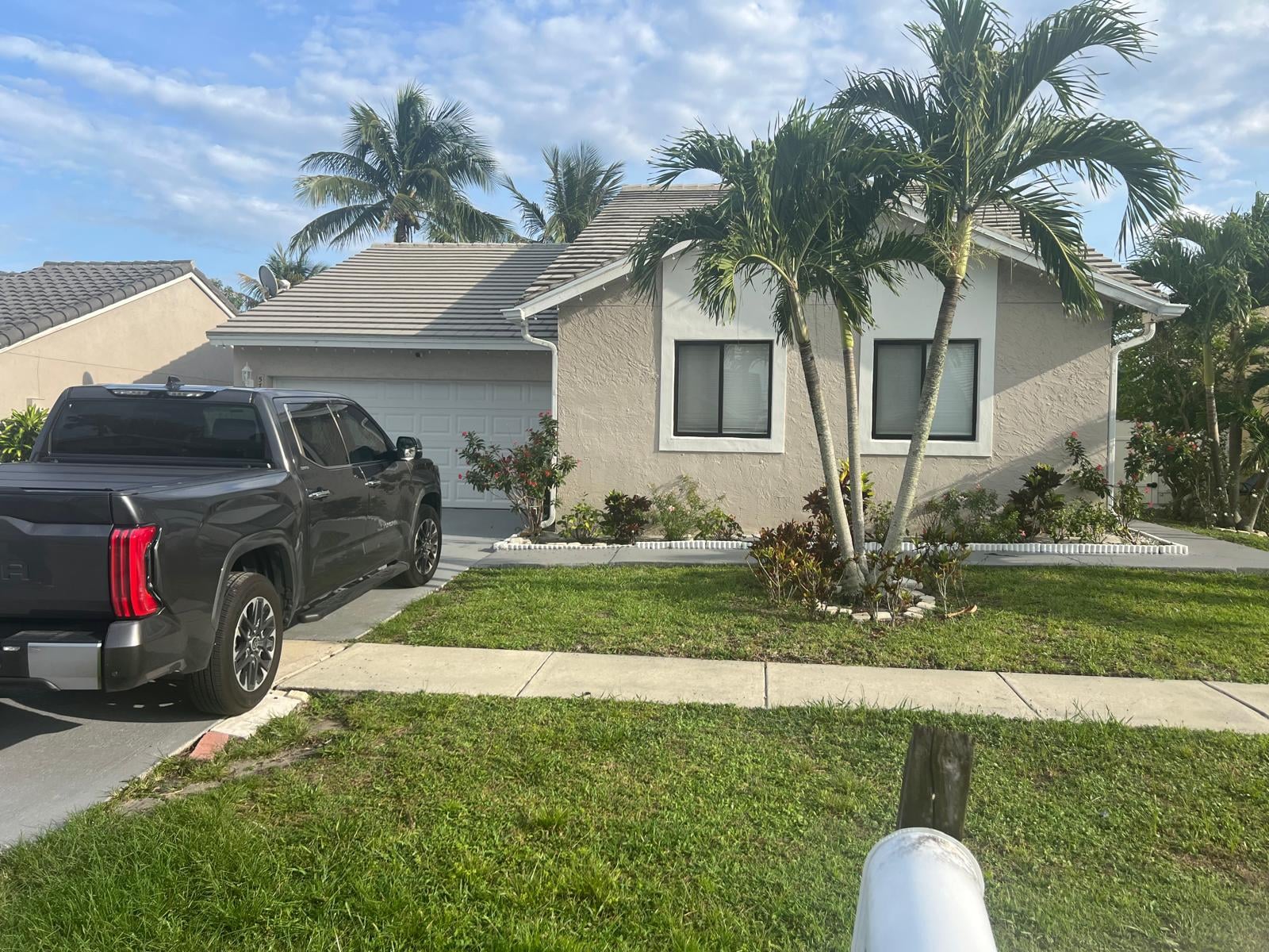 Residence photo 3