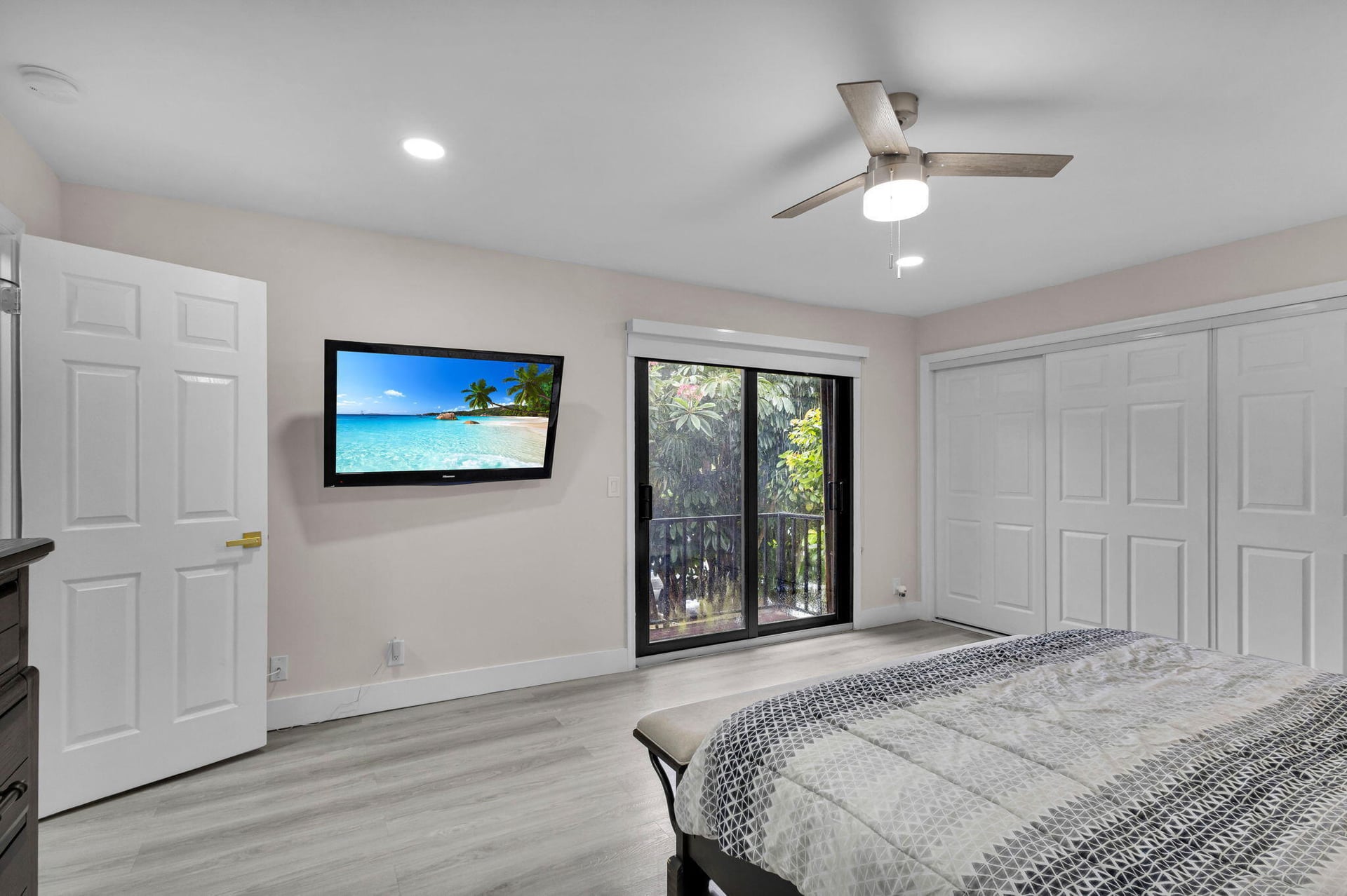  Residence photo 15