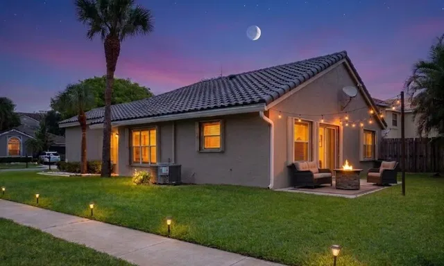 Residence photo 3