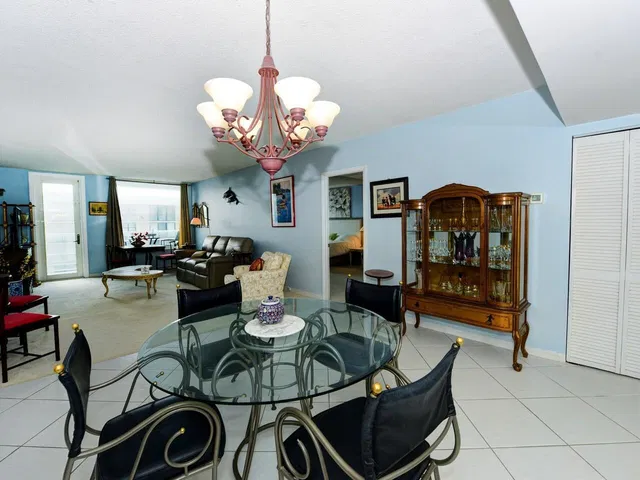 The Patrician of Palm Beach Unit 619 photo 9