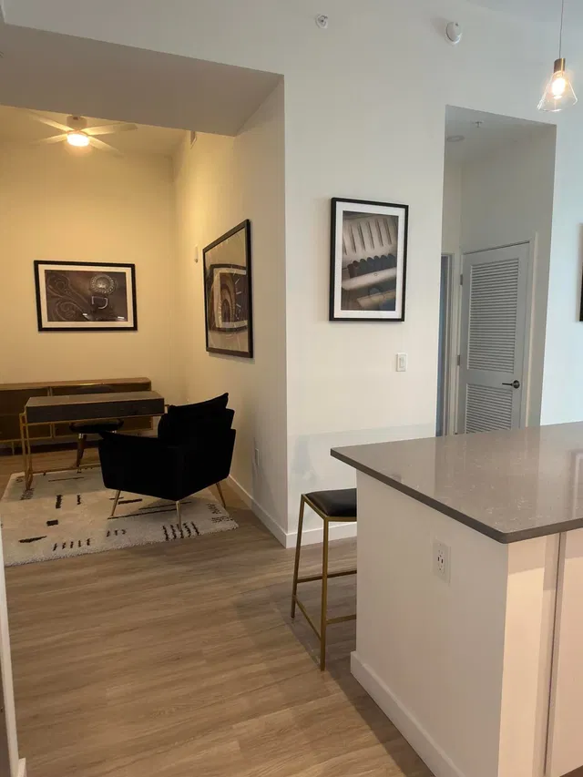 Residence photo 7