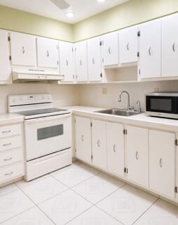 Residence photo 4