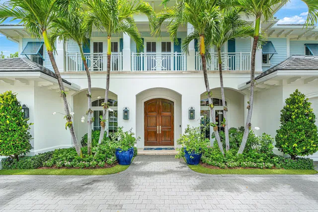 Royal Palm Yacht and Country Club Residence photo 2
