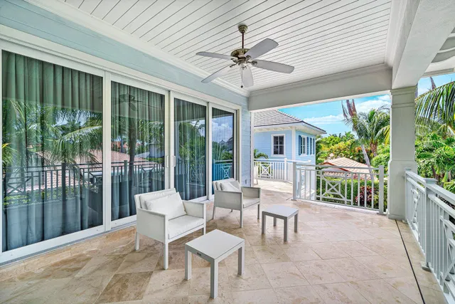 Royal Palm Yacht and Country Club Residence photo 37