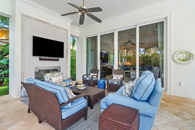 Royal Palm Yacht and Country Club Residence photo 39