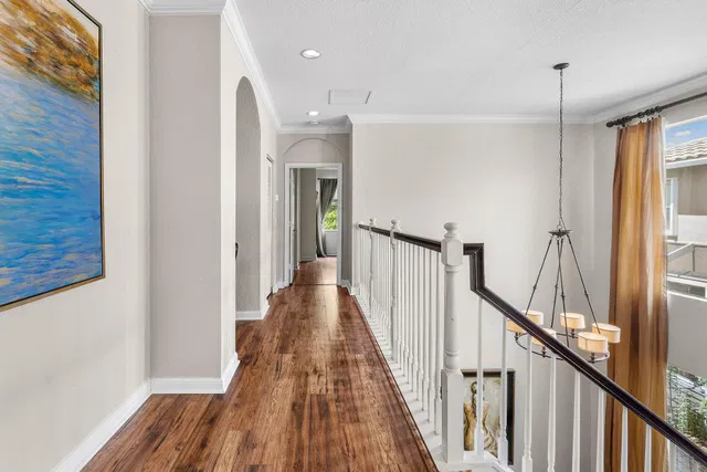 Residence photo 19