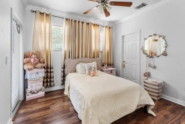 Residence photo 27
