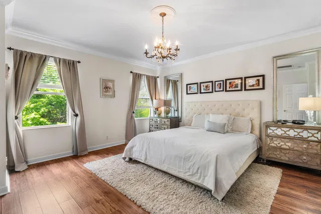 Residence photo 29