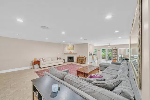 Residence photo 21