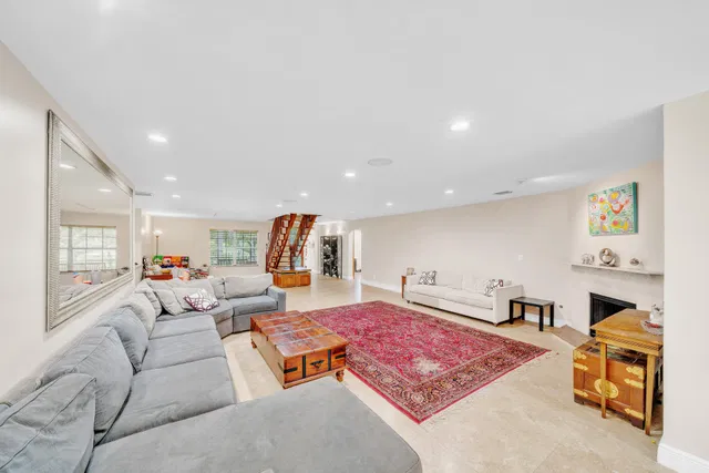 Residence photo 26