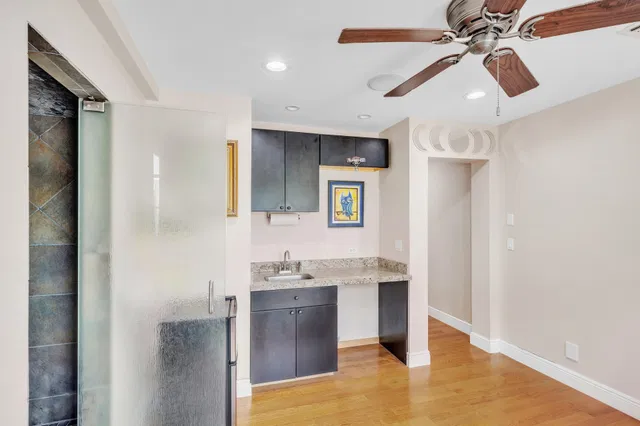 Residence photo 54