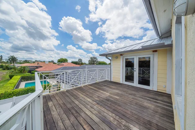 Residence photo 68