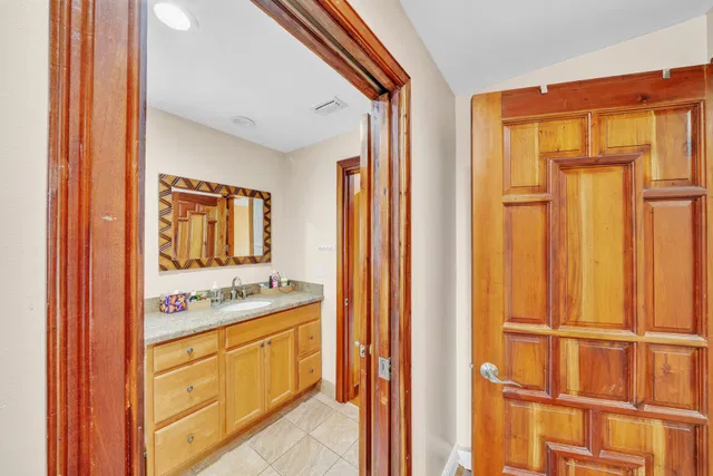 Residence photo 70