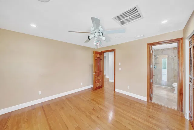 Residence photo 73