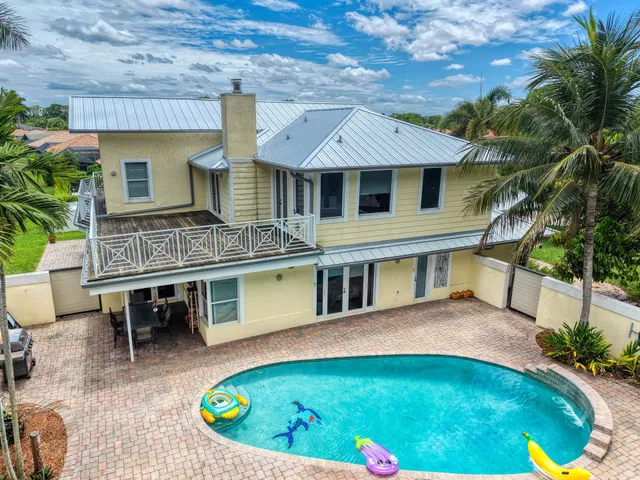 Residence photo 86