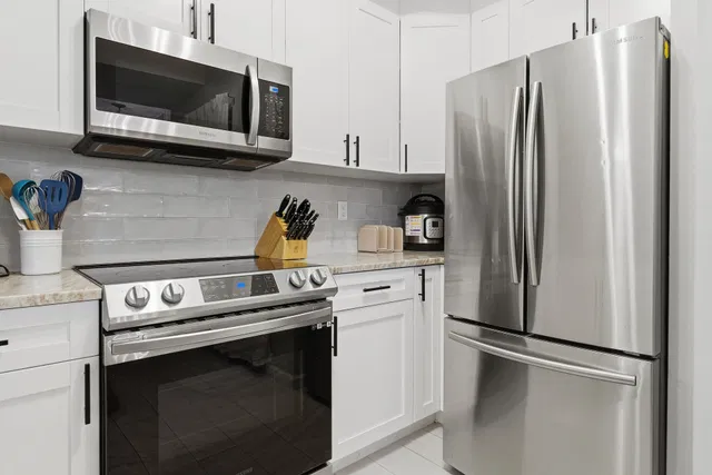 Courtyards in Cityplace Unit 104 photo 8