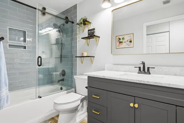 Courtyards in Cityplace Unit 104 photo 14