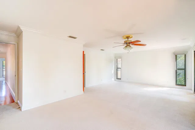 Residence photo 21