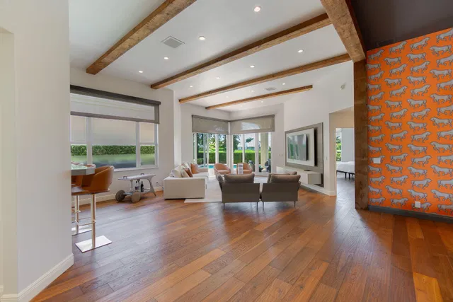 Eagles Landing Residence photo 2
