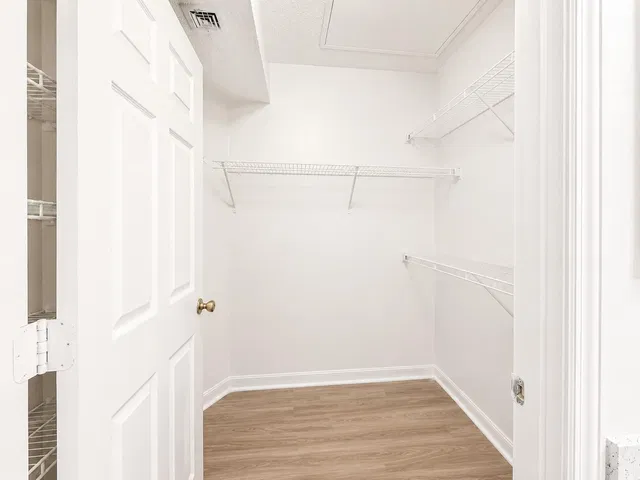  Unit 4302 photo 15