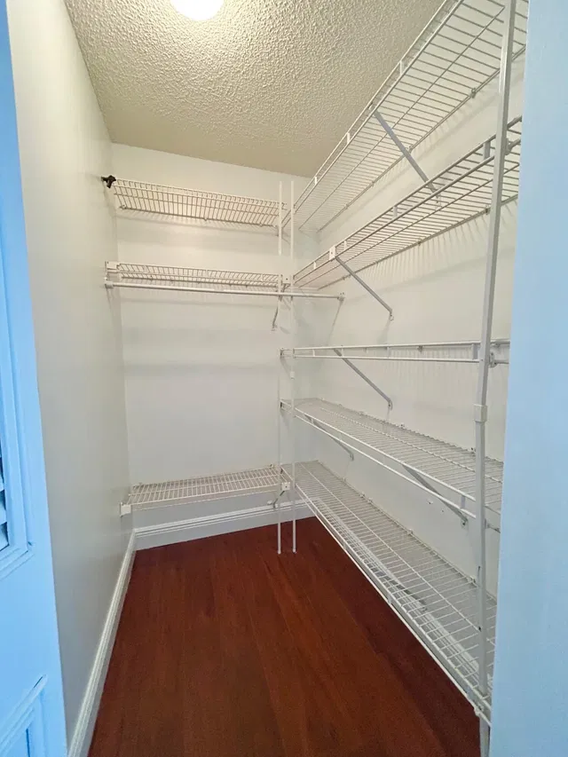  Unit C2 photo 30