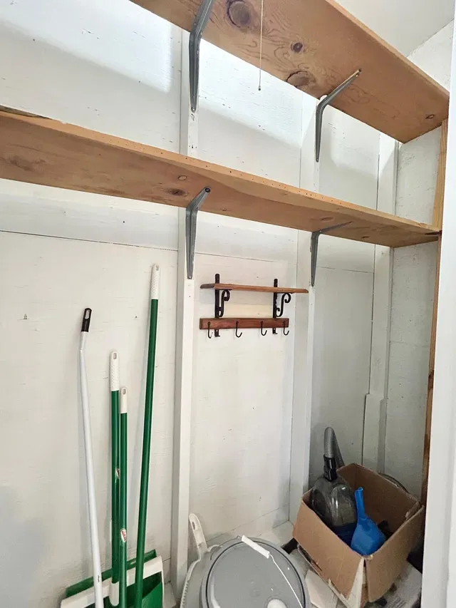  Unit C2 photo 34