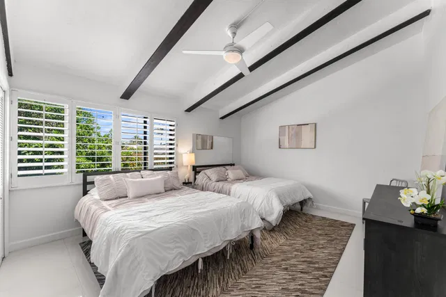 Unit 269 photo 14