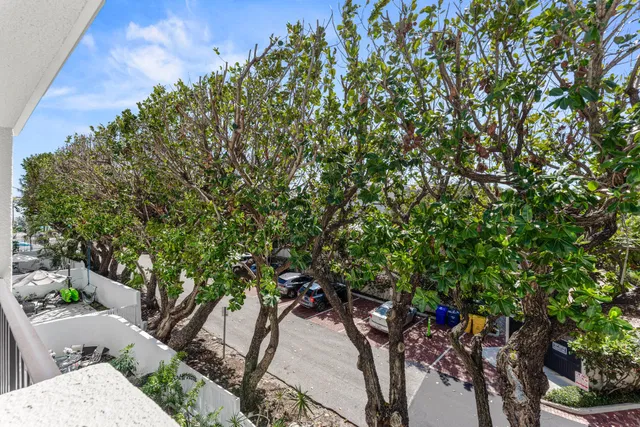 Unit 269 photo 21