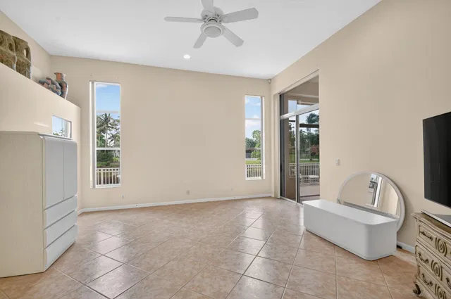  Residence photo 28