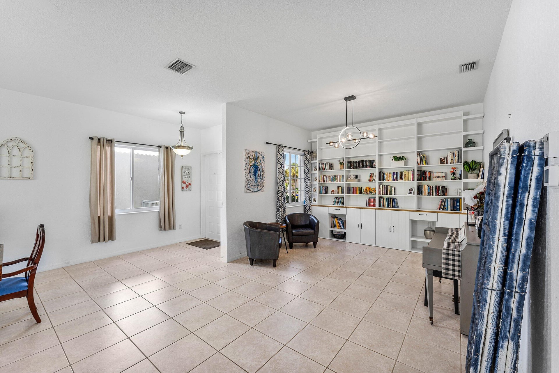 Residence photo 9