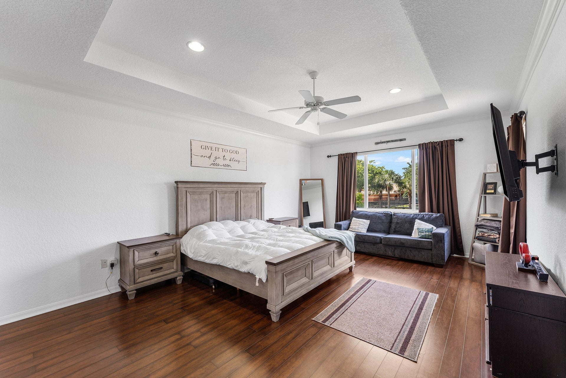 Residence photo 17
