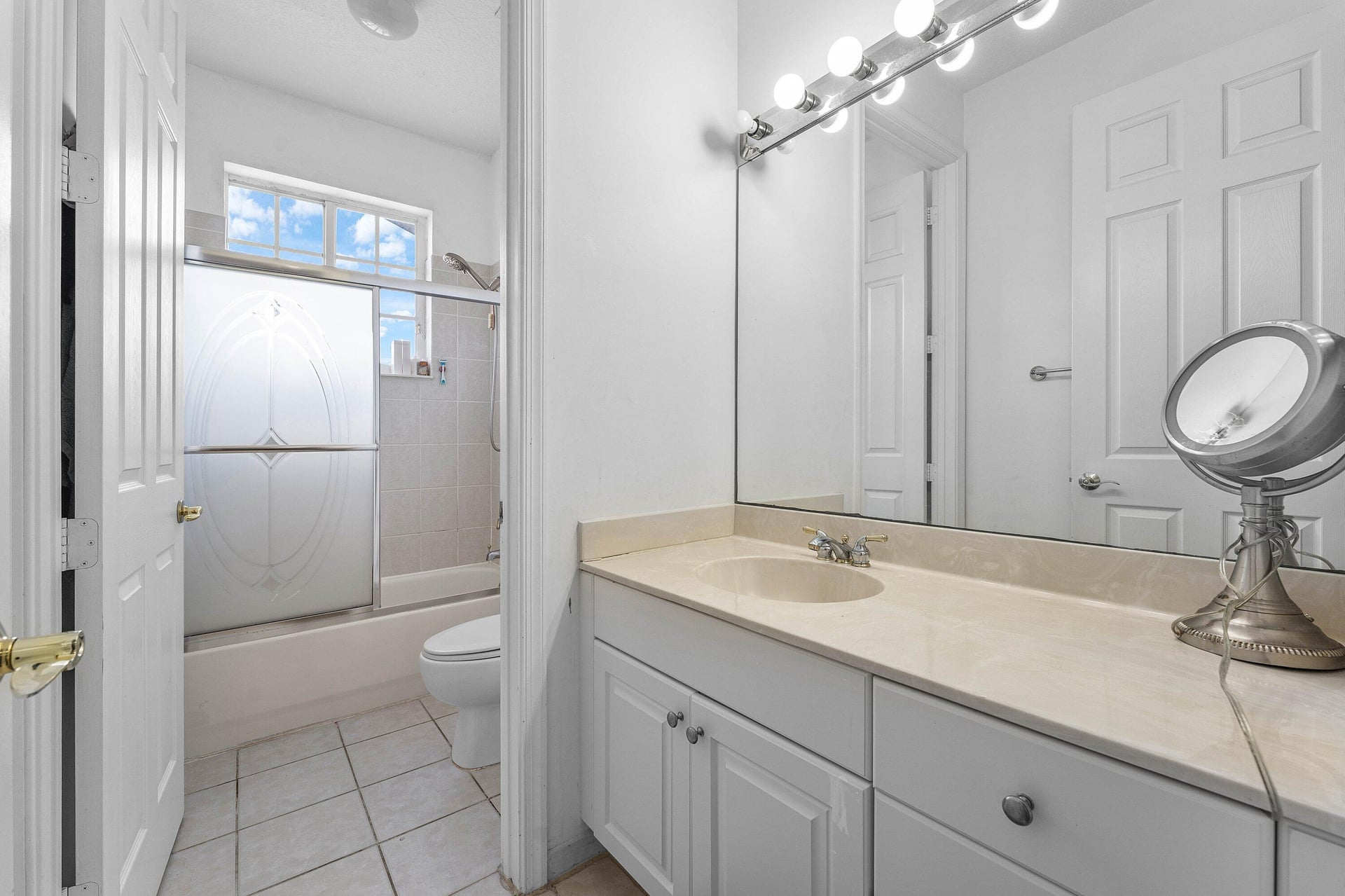 Residence photo 31
