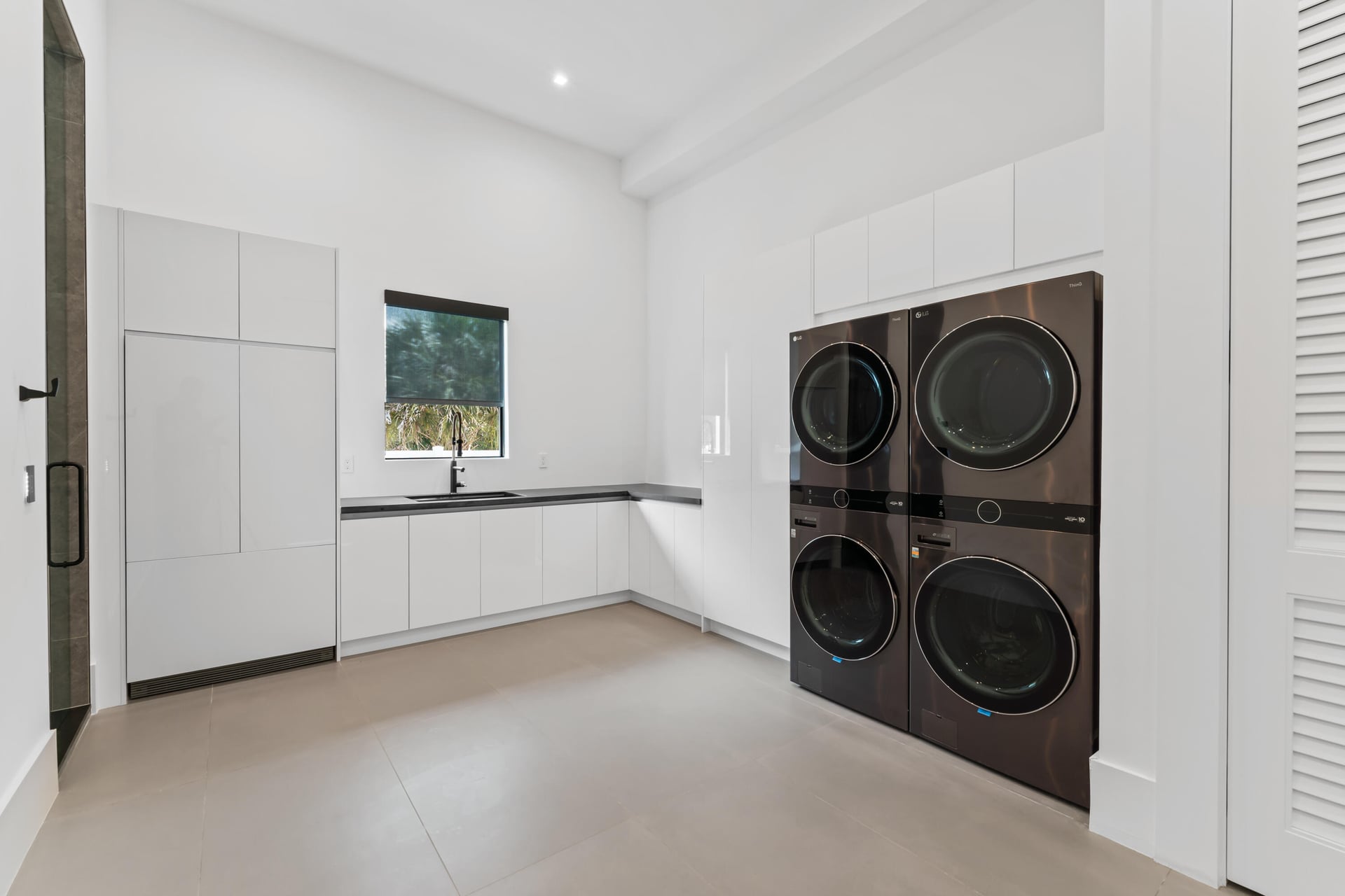  Residence photo 92