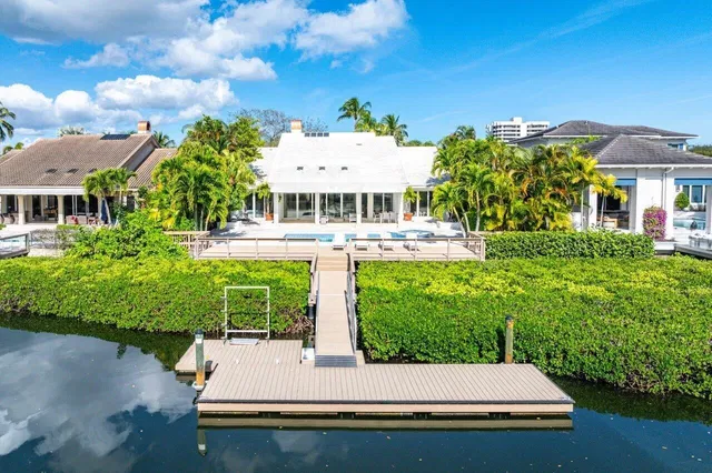 Admirals Cove Residence photo 3